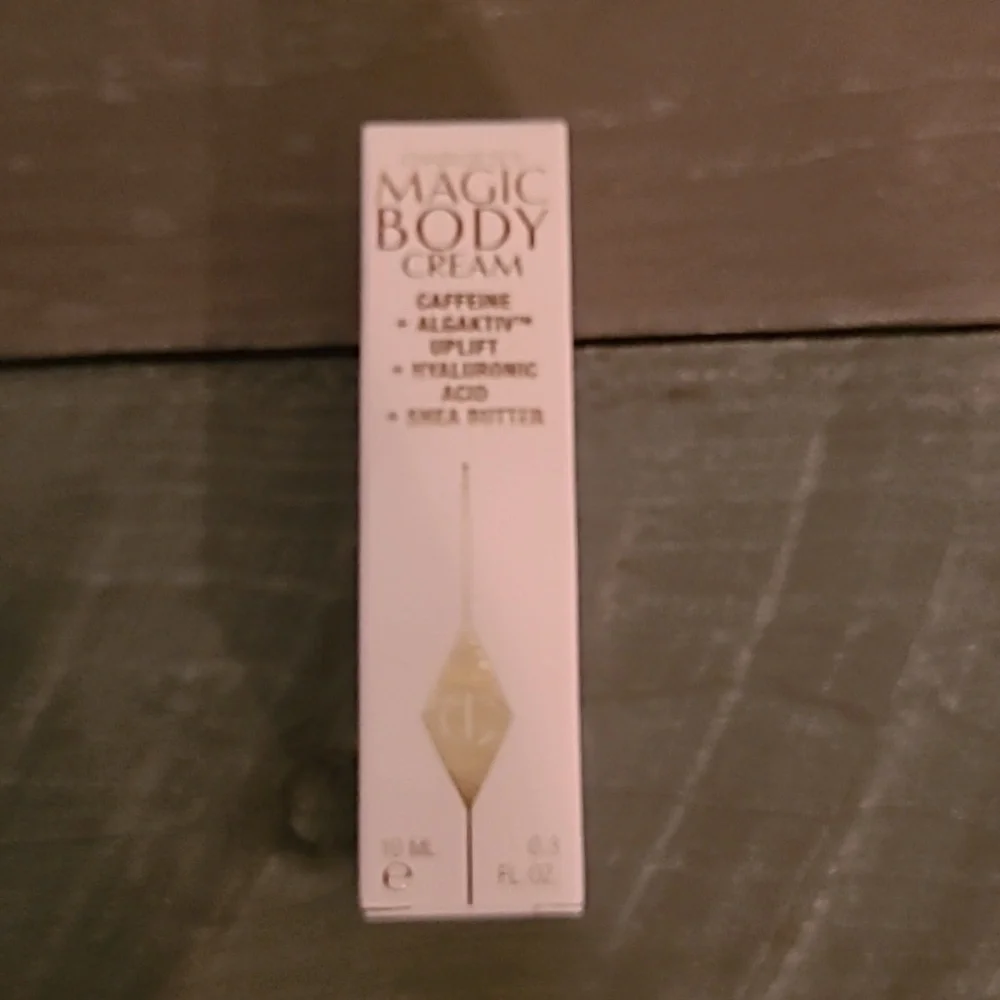 Charlotte‎ Tilbury Magic Body Cream with Gold Accents
